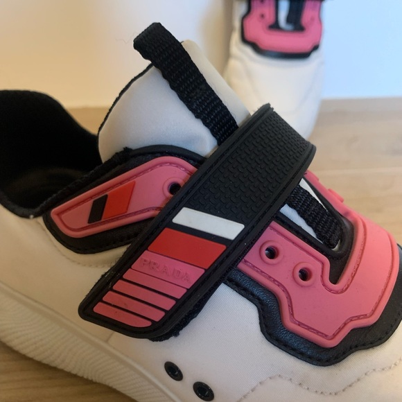 PRADA 3E6322 NYLON WHITE LOW TOP STRAP SNEAKERS - Picture 2 of 7